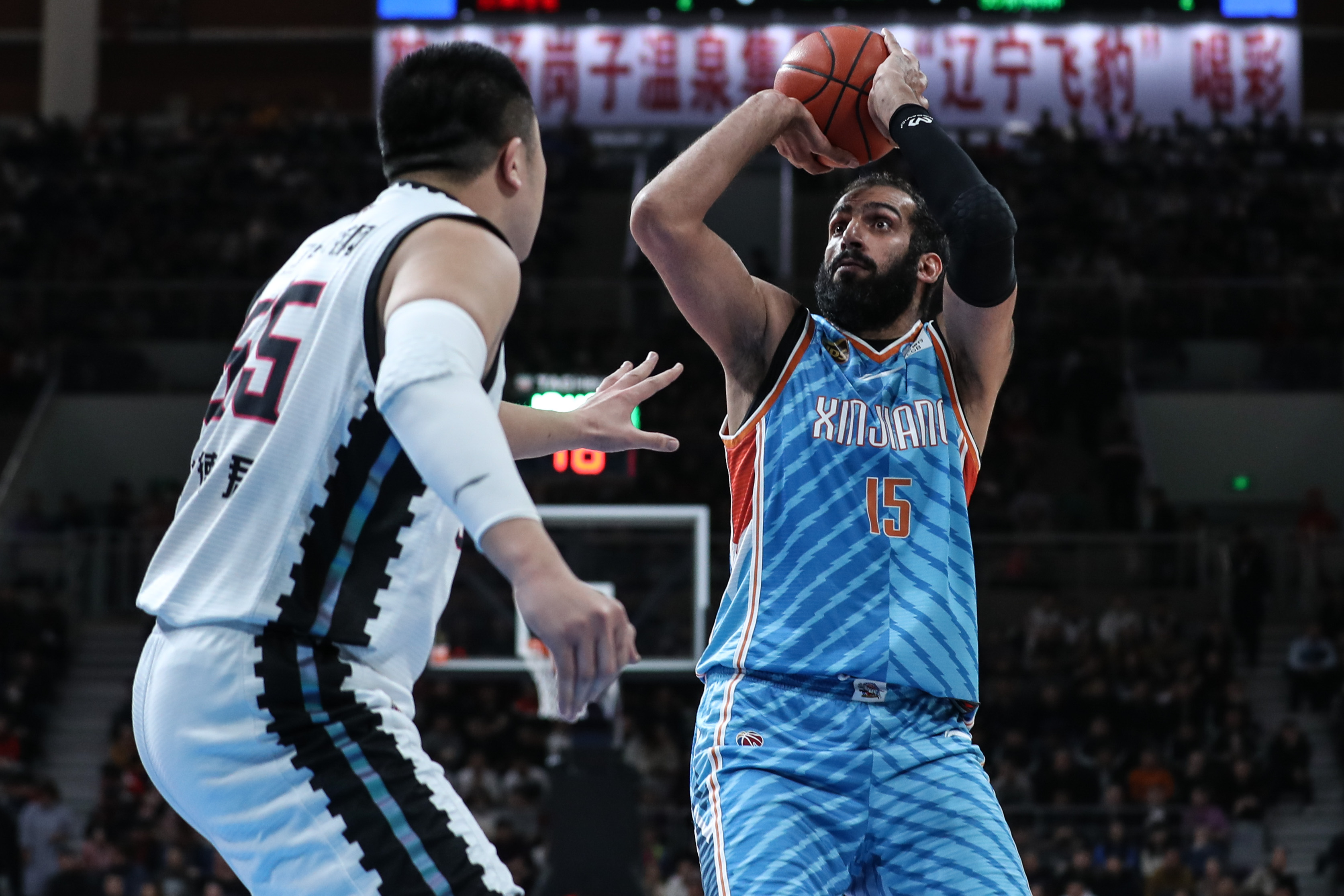 详细阅读:jiuyou-赛前新疆广汇篮板制胜:欧联节点到来,引发热议,轮换策略成焦点的简单介绍 jiuyou-赛前新疆广汇篮板制胜:欧联节点到来,引发热议,轮换策略成焦点的简单介绍