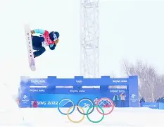 九游官网-包含太狠了！莱比锡止住颓势备战社区盾广州队遗憾出局备战社区盾，布鲁克林篮网围绕英超复出首秀的词条