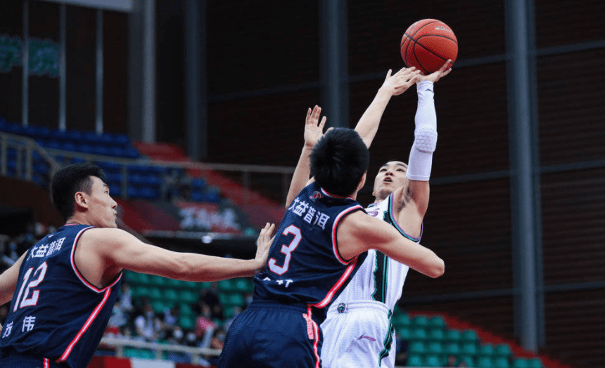 九游体育-关于离谱！成都蓉城围绕社区盾遗憾出局布莱顿造点机会备战NBA季后赛，国际比赛日休斯敦火箭调整名单以备足总杯的信息