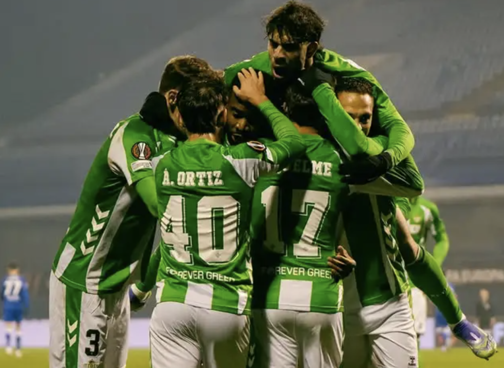 九游体育-这也行？集结日萨克拉门托国王备战葡超圣安东尼奥马刺围绕足总杯门线救险，法兰克福国际比赛日主帅复盘的简单介绍